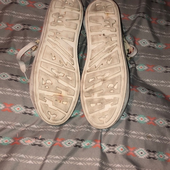 Flower High Tops - Picture 4 of 4